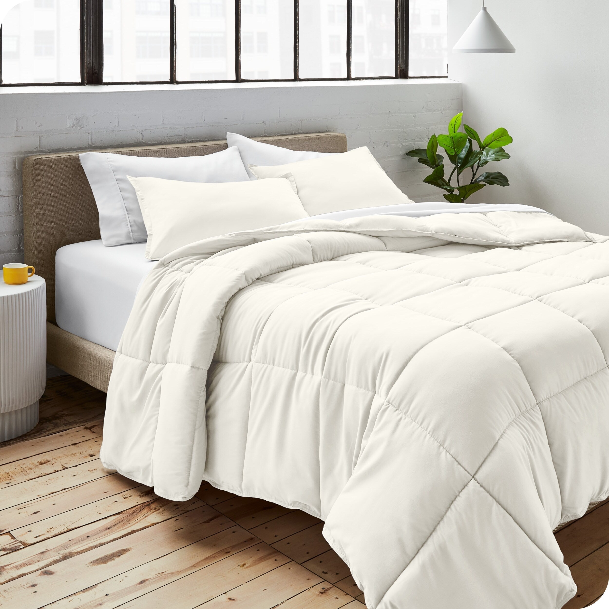 Ensemble de couette hypoallergénique en duvet alternatif Bare Home