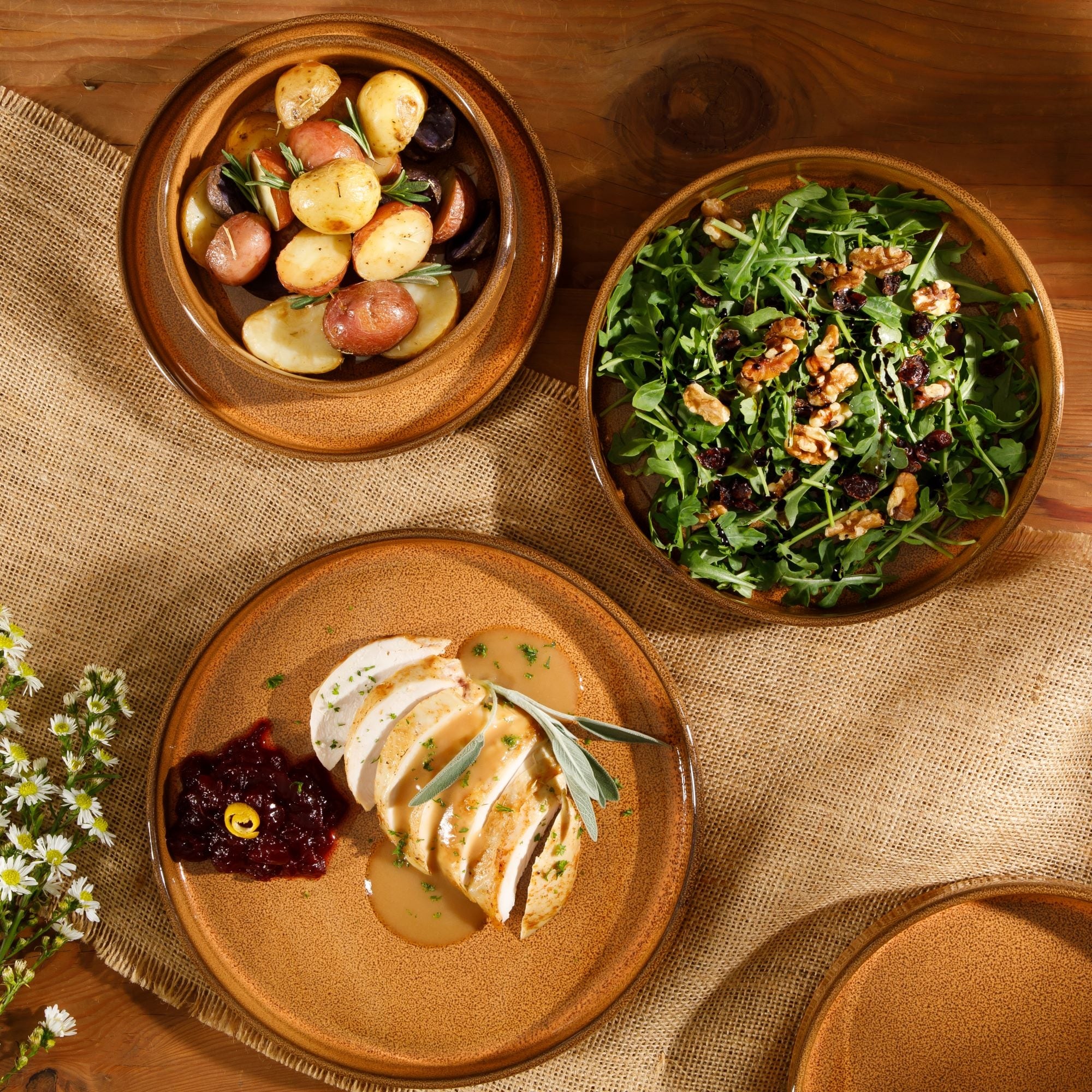 Service de table Bloomhouse Santorini Mist, 16 pièces, assiettes et bols doubles en terre cuite avec glaçure réactive