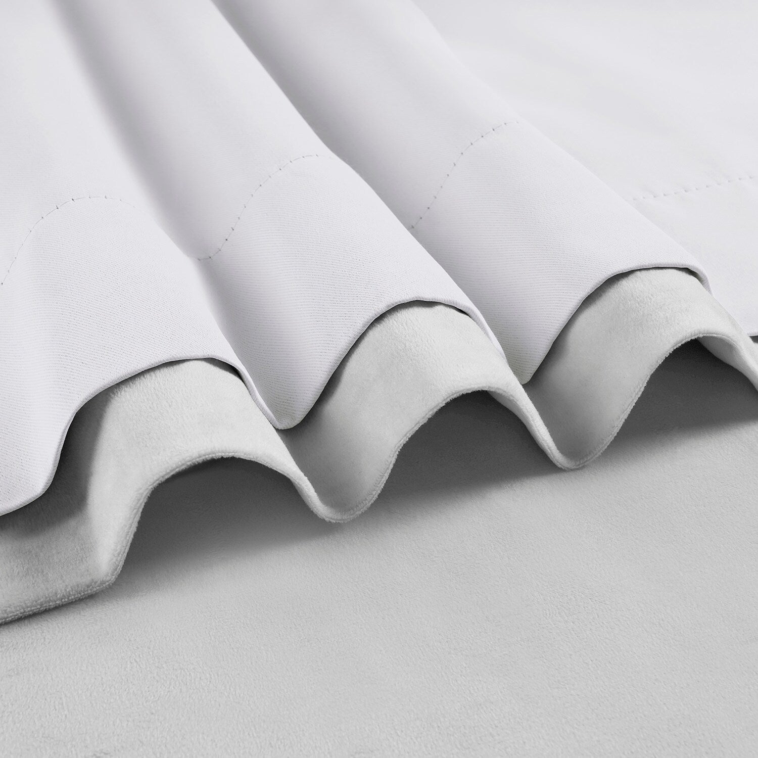 Rideaux occultants extra larges en velours Signature Exclusive Fabrics (1 panneau) - Rideaux occultants luxueux