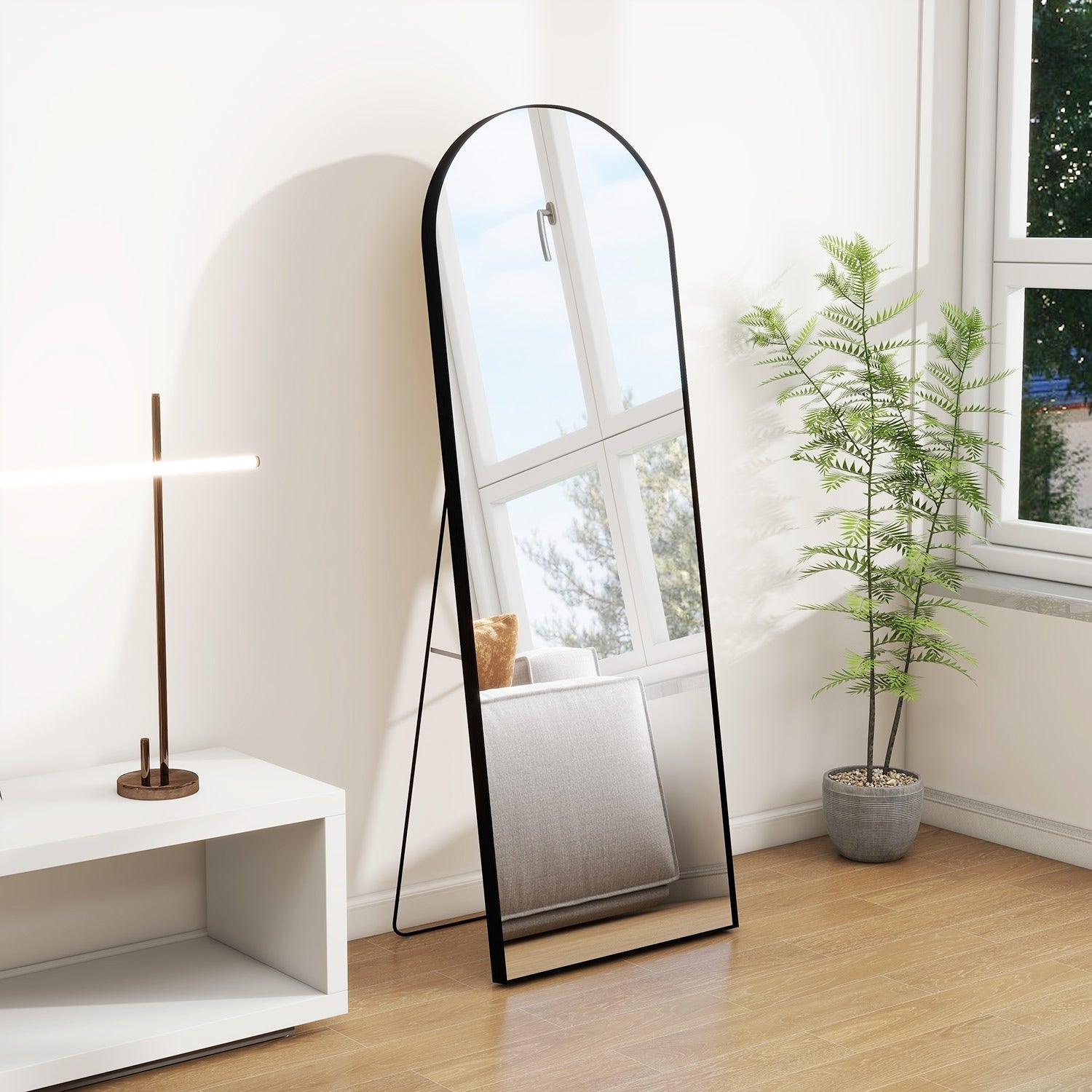 Miroir arqué pleine longueur avec verre incassable et support, cadre en alliage d'aluminium pour vestiaire de chambre, sur pied
