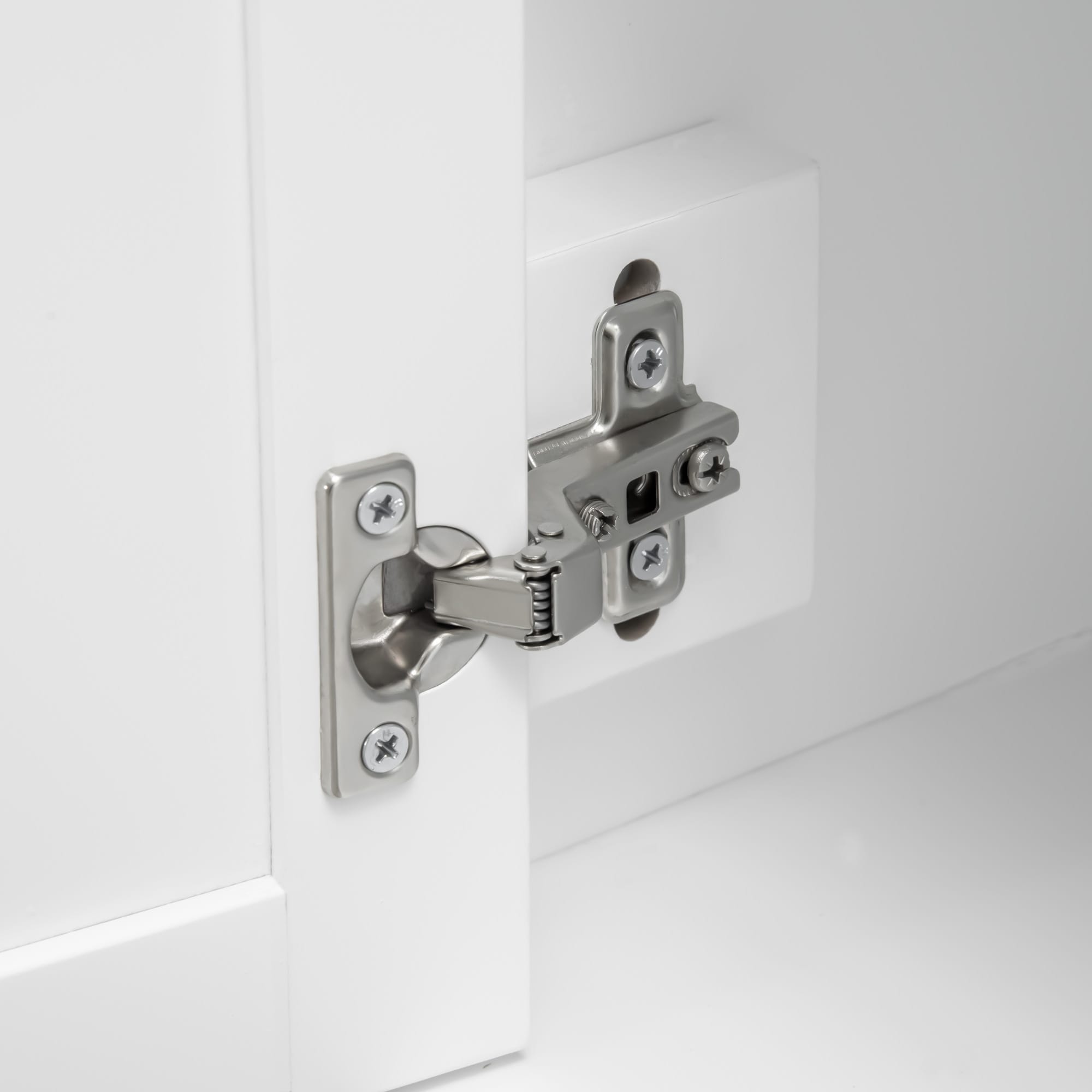 Buffet moderne HOMCOM avec placards de rangement, 2 tiroirs et étagères réglables, noir