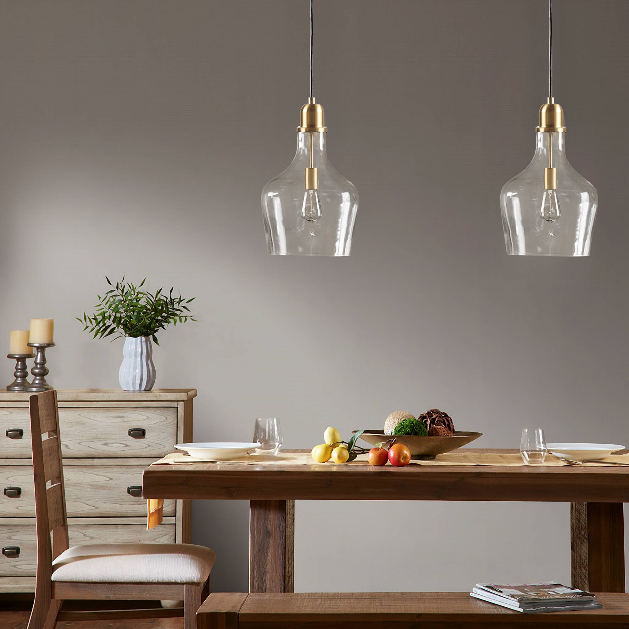 Suspension en verre en forme de cloche Auburn INK+IVY