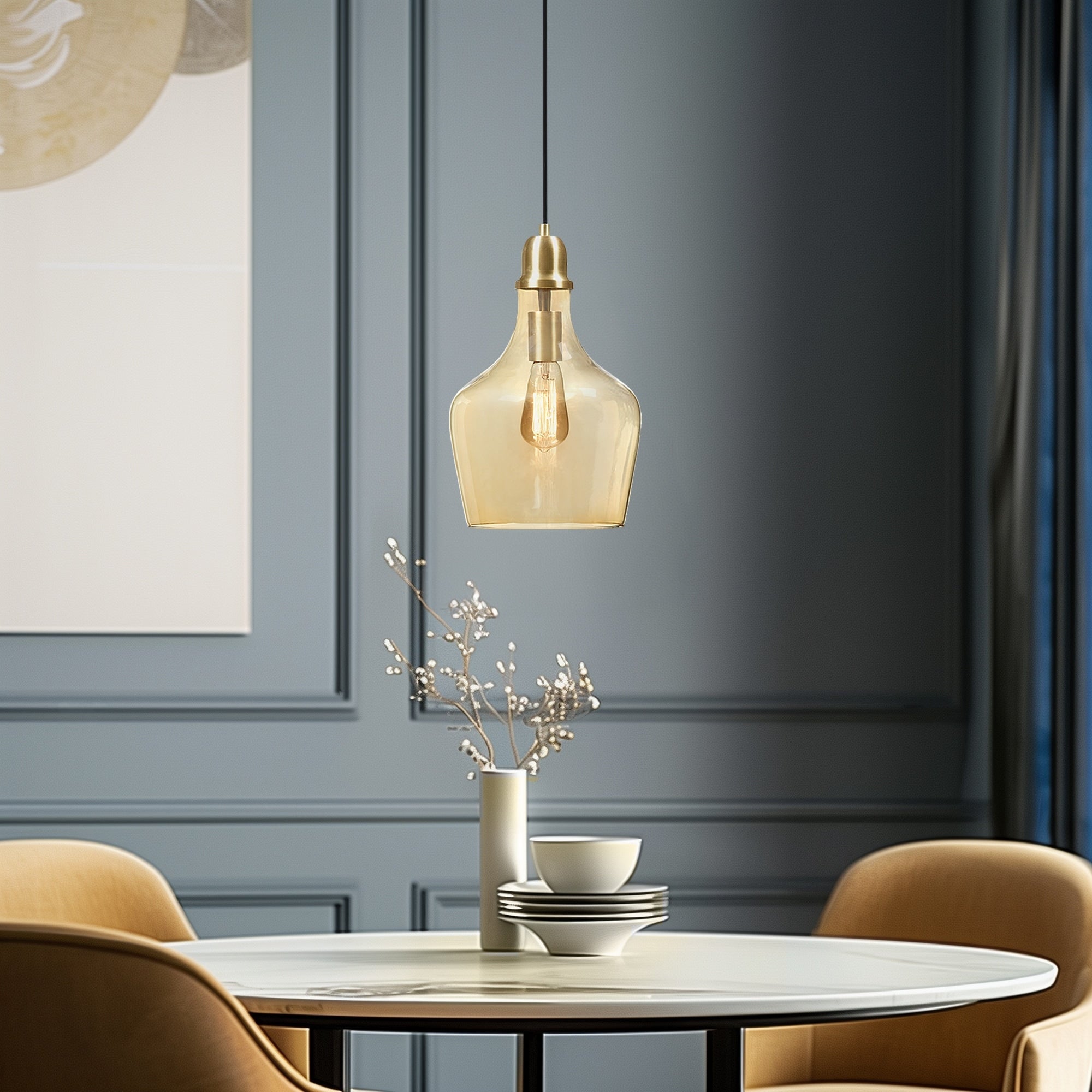 Suspension en verre en forme de cloche Auburn INK+IVY