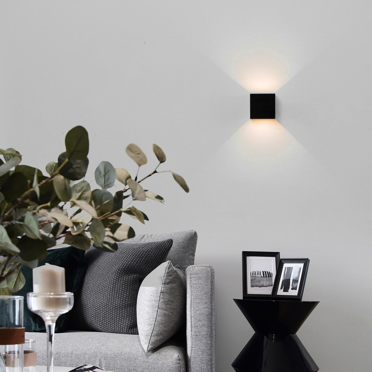 Applique murale moderne LED étanche en aluminium avec faisceau réglable 10 W 4 000 K Blanc froid pour intérieur et extérieur