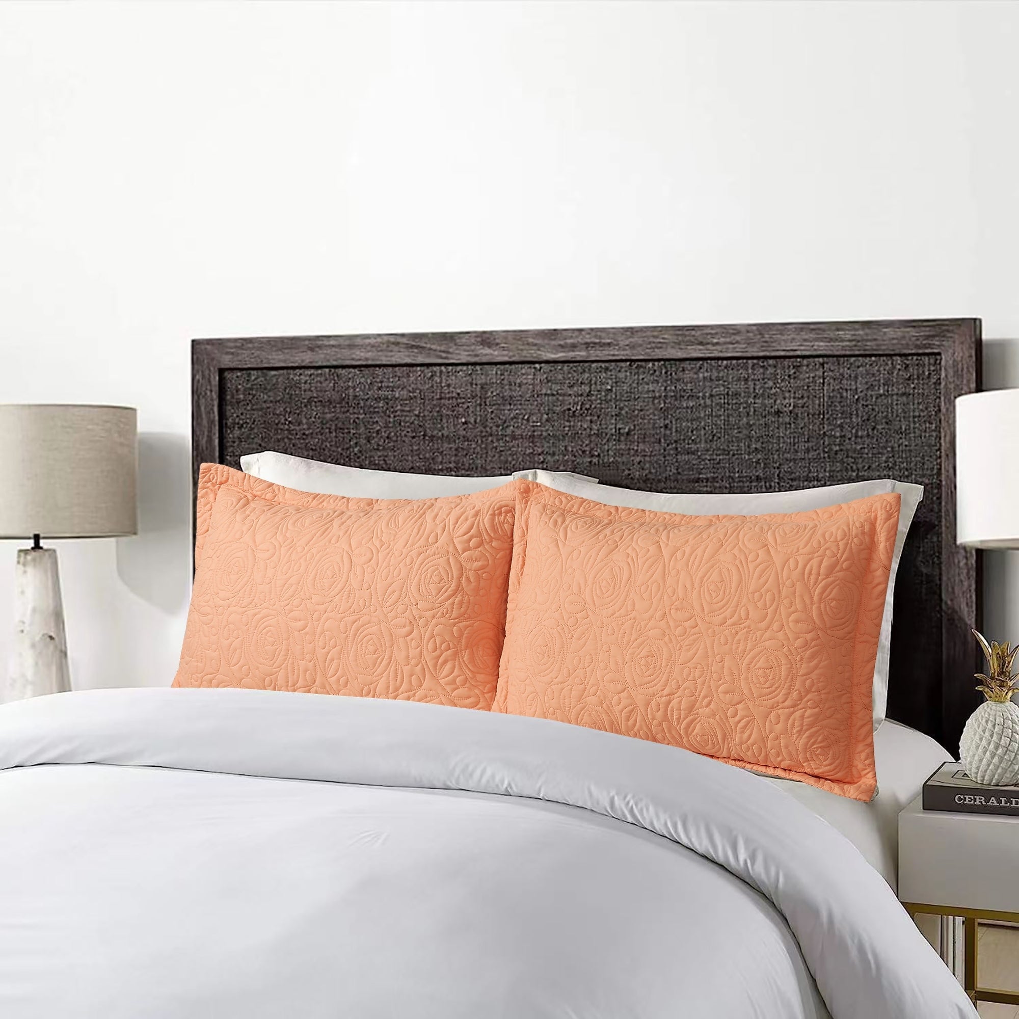 Housse de coussin brodée Porch & Den Manor (lot de 2)