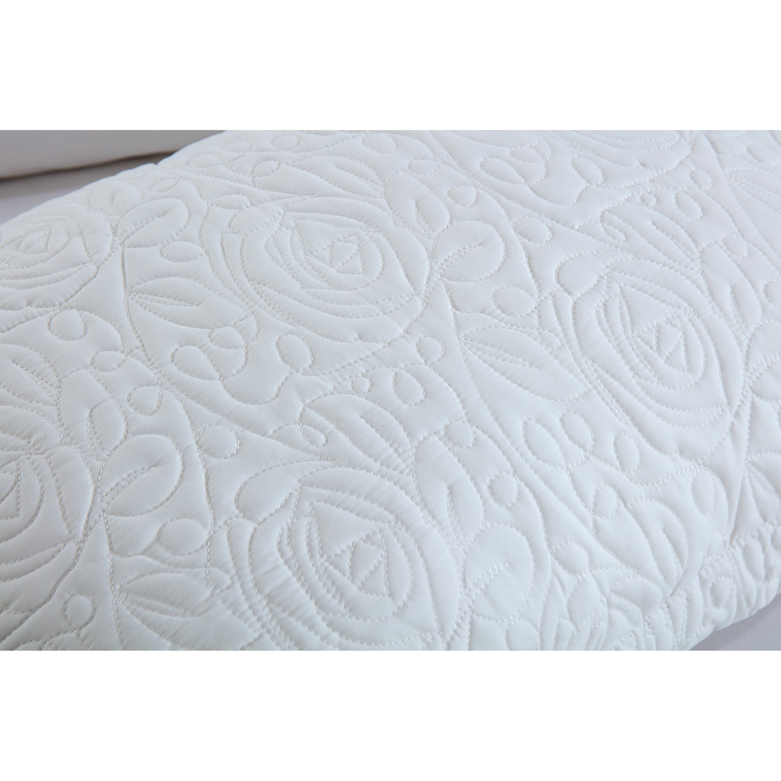 Housse de coussin brodée Porch & Den Manor (lot de 2)