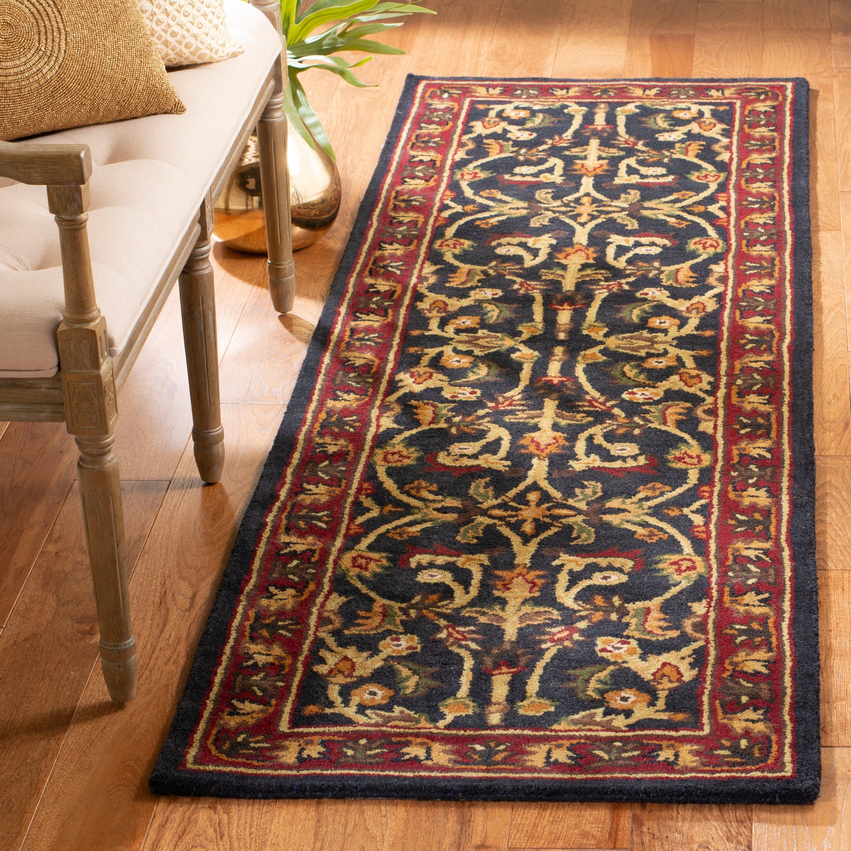 Tapis traditionnel en laine touffeté à la main SAFAVIEH Heritage Dani