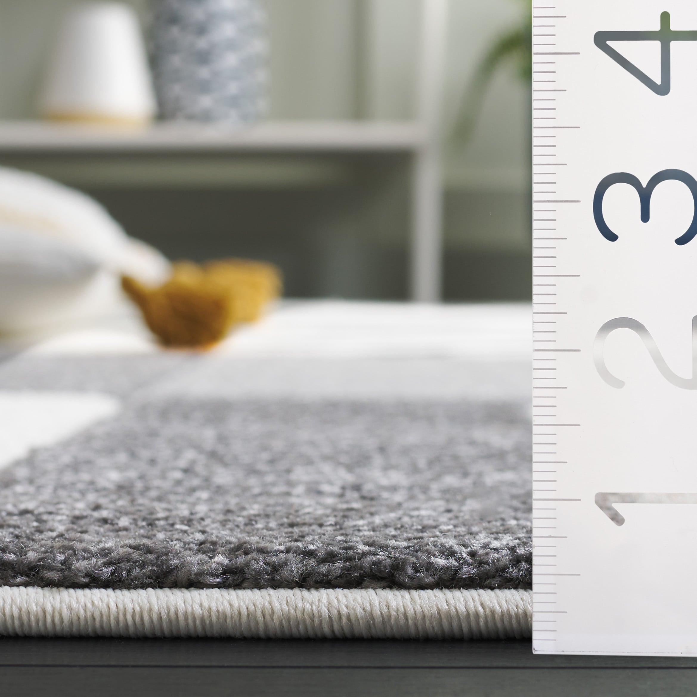 Tapis abstrait moderne du milieu du siècle SAFAVIEH Hollywood Tzana