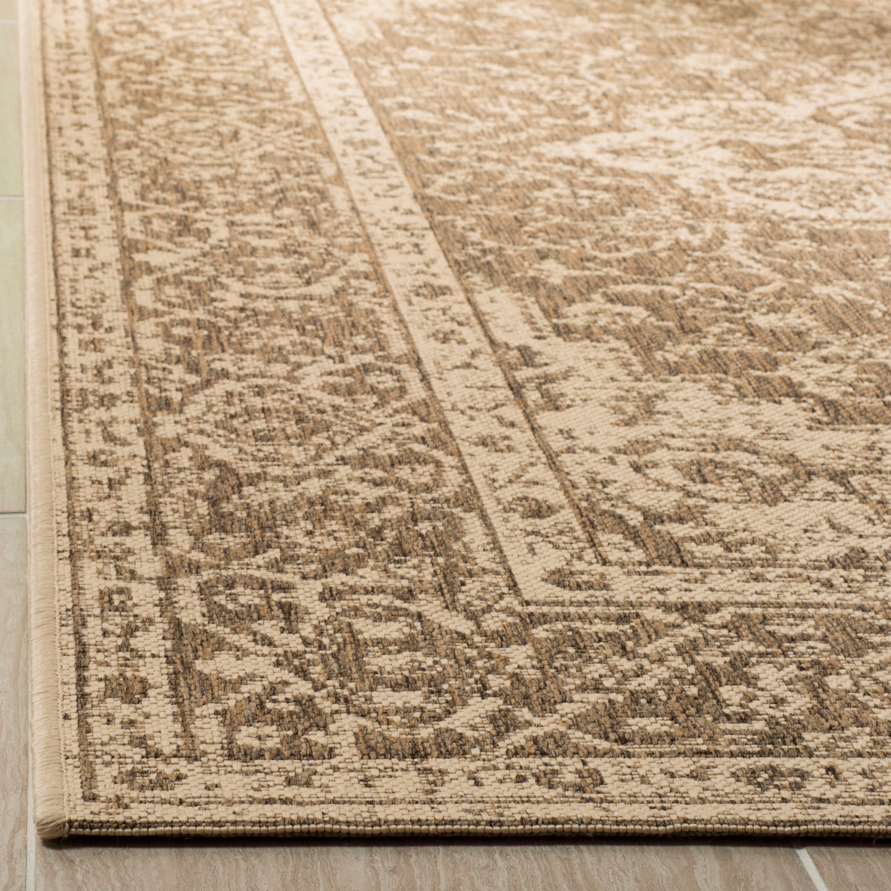 Tapis de jardin imperméable d'intérieur/extérieur SAFAVIEH Linden Louann