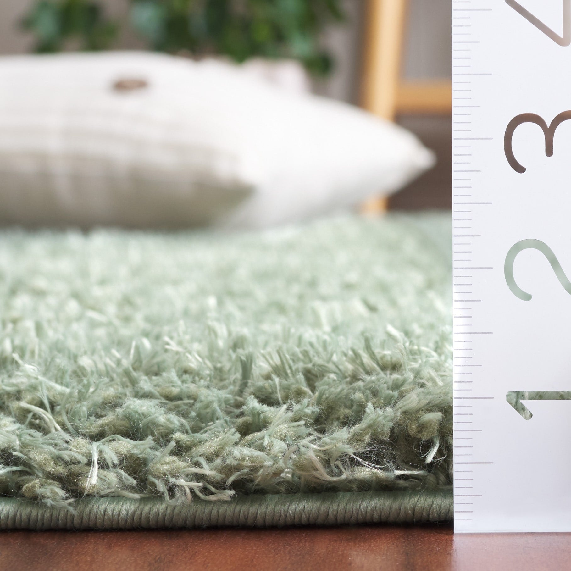 Tapis contemporain SAFAVIEH Lindsay Shag Luann