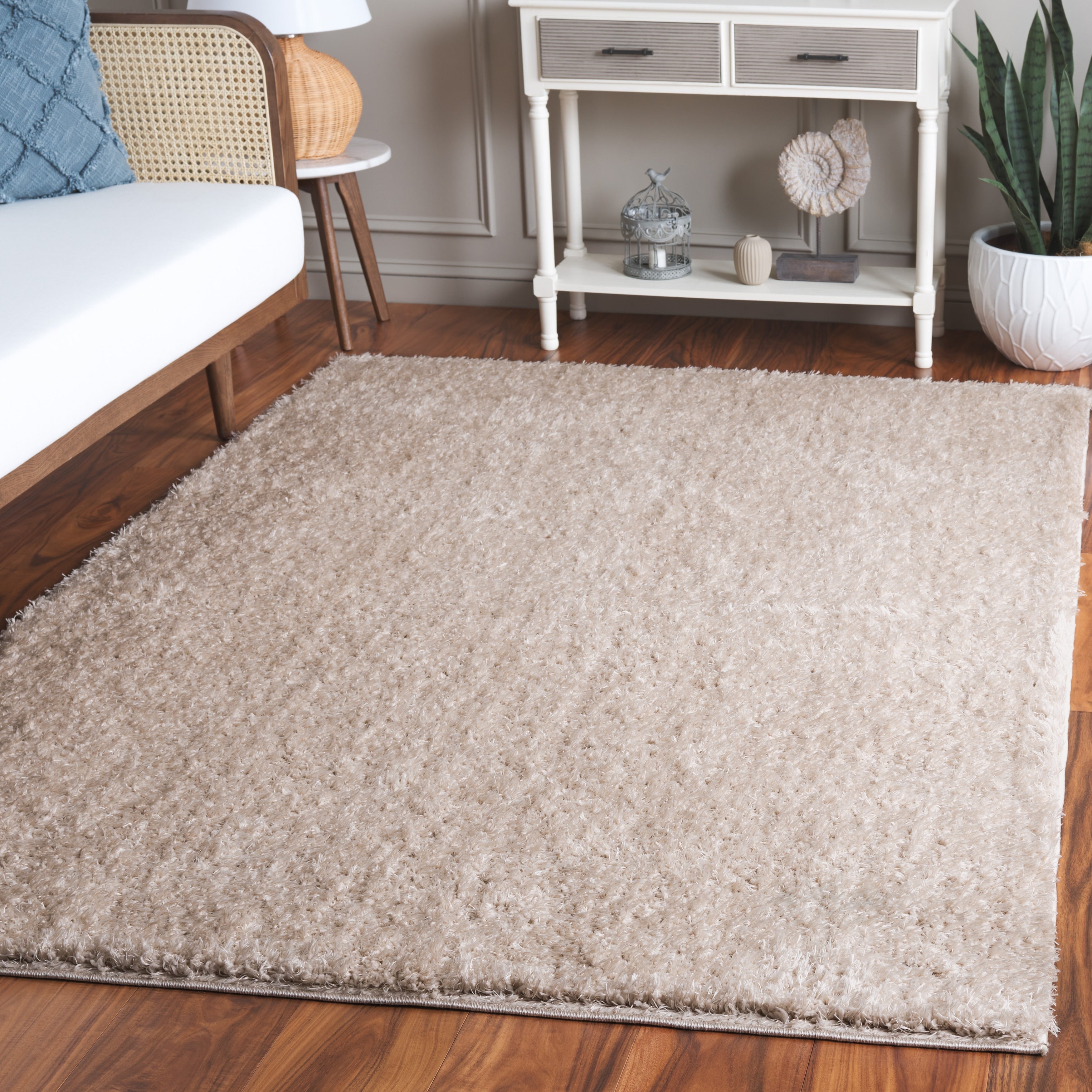 Tapis contemporain SAFAVIEH Lindsay Shag Luann