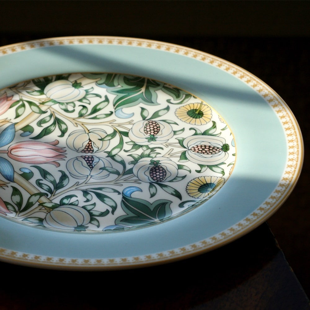 Service de table en porcelaine fine Morris Garden de STP Goods, 24 pièces pour 6 personnes