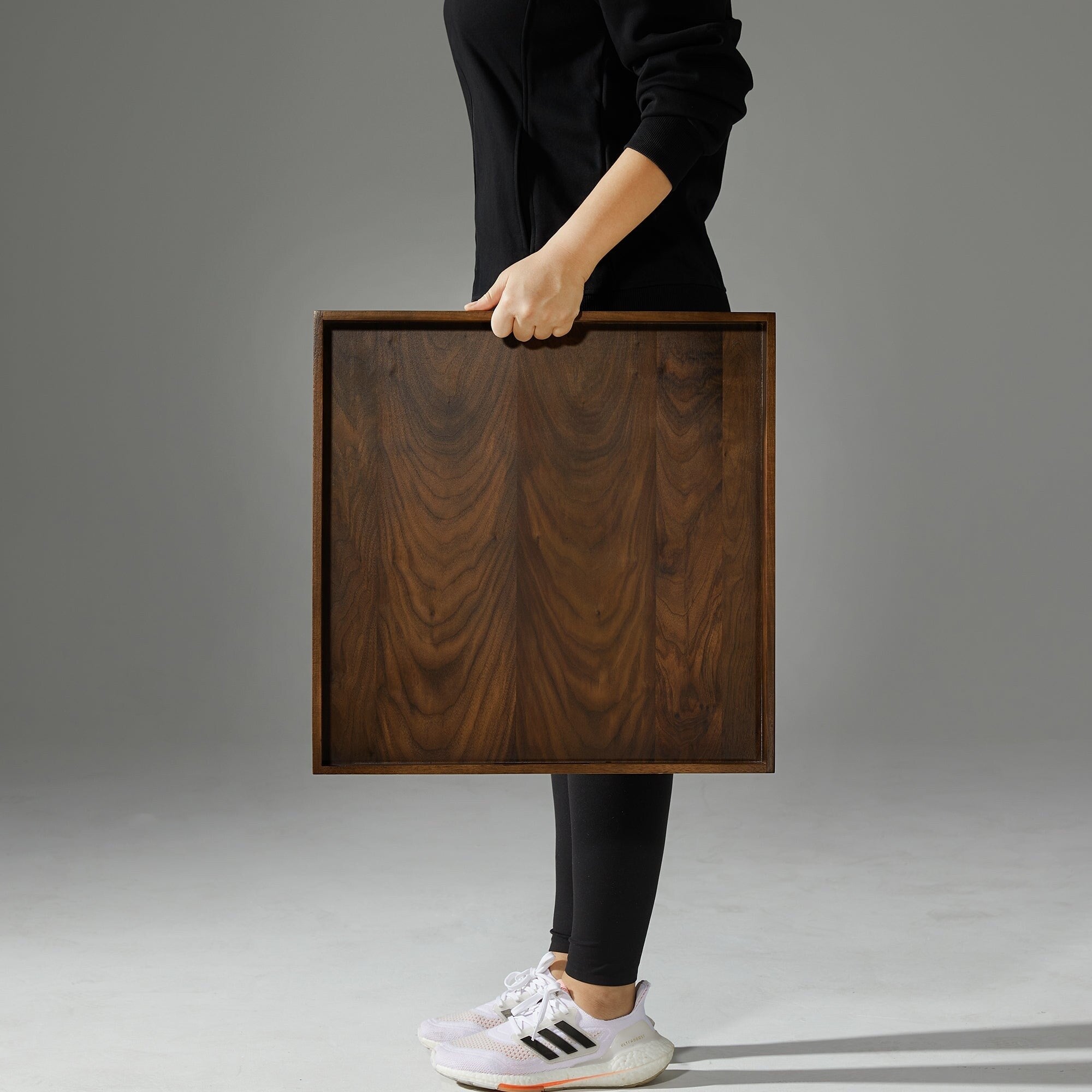 Plateau de service carré en bois de noyer noir KINWELL Plateau ottoman avec poignées