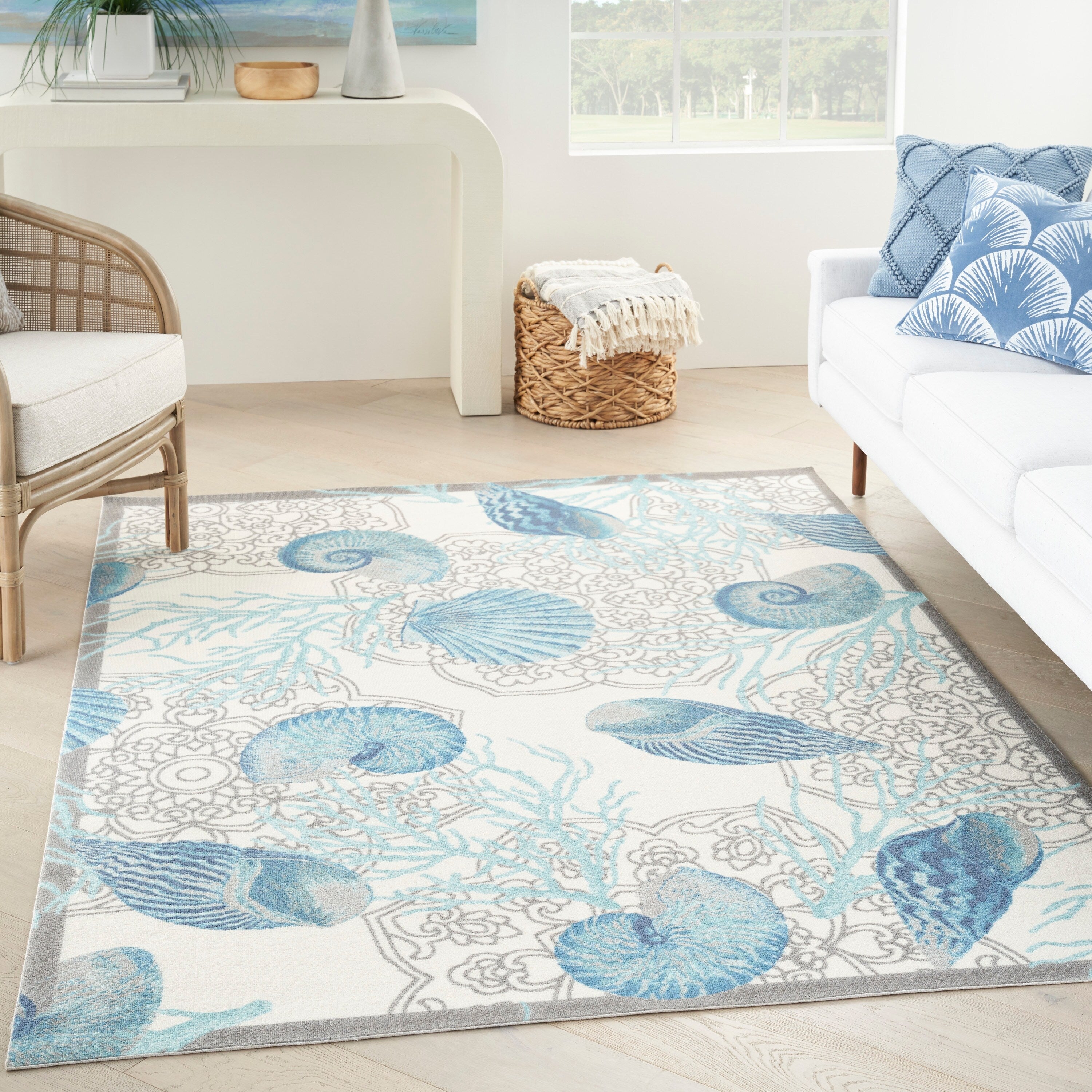 Tapis d'intérieur et d'extérieur Waverly Sun & Shade Shore Thing à motif de coquillages tropicaux et floraux
