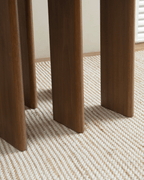 Table Titan
