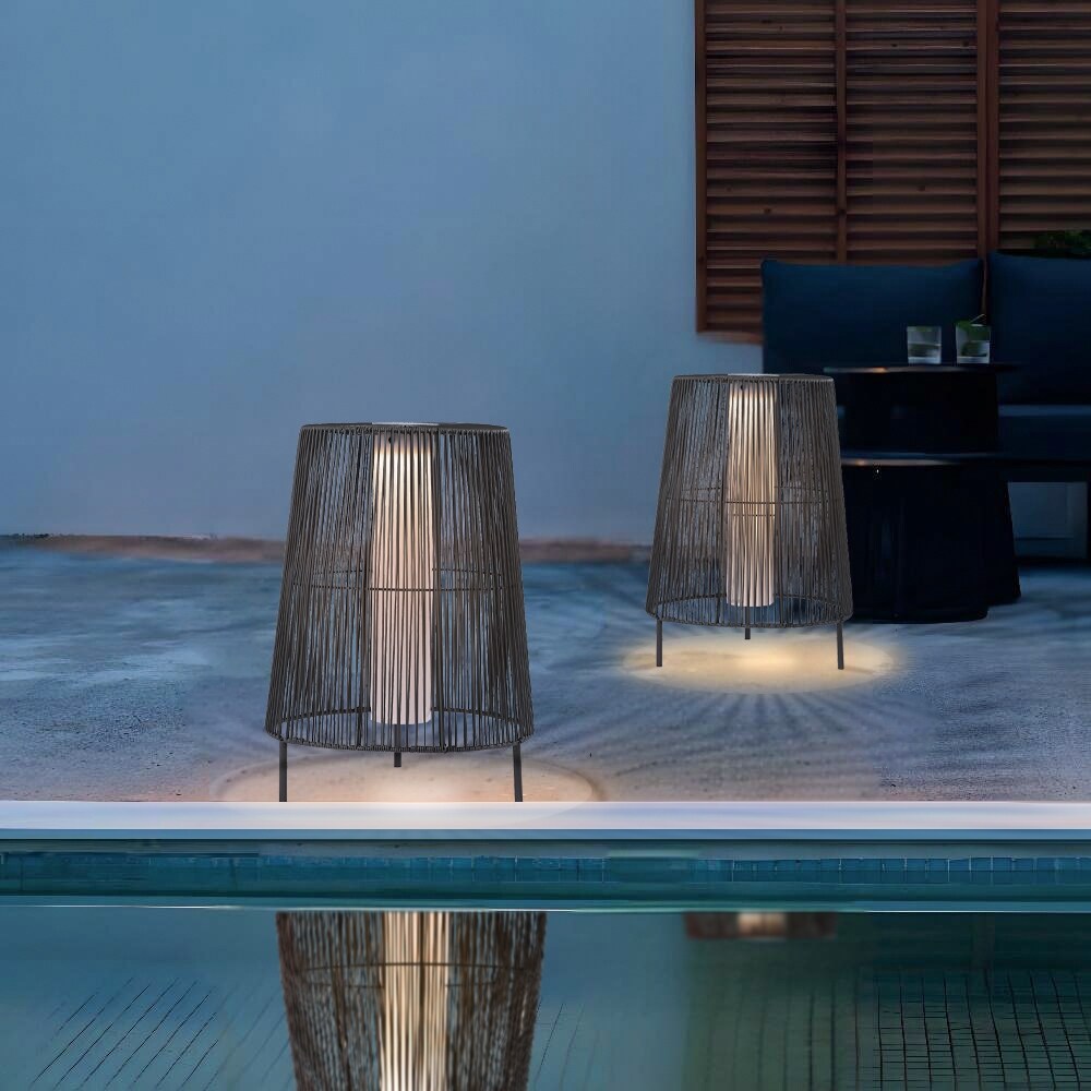 Lot de 2 lampadaires solaires d'extérieur