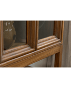 Armoire sur pilotis