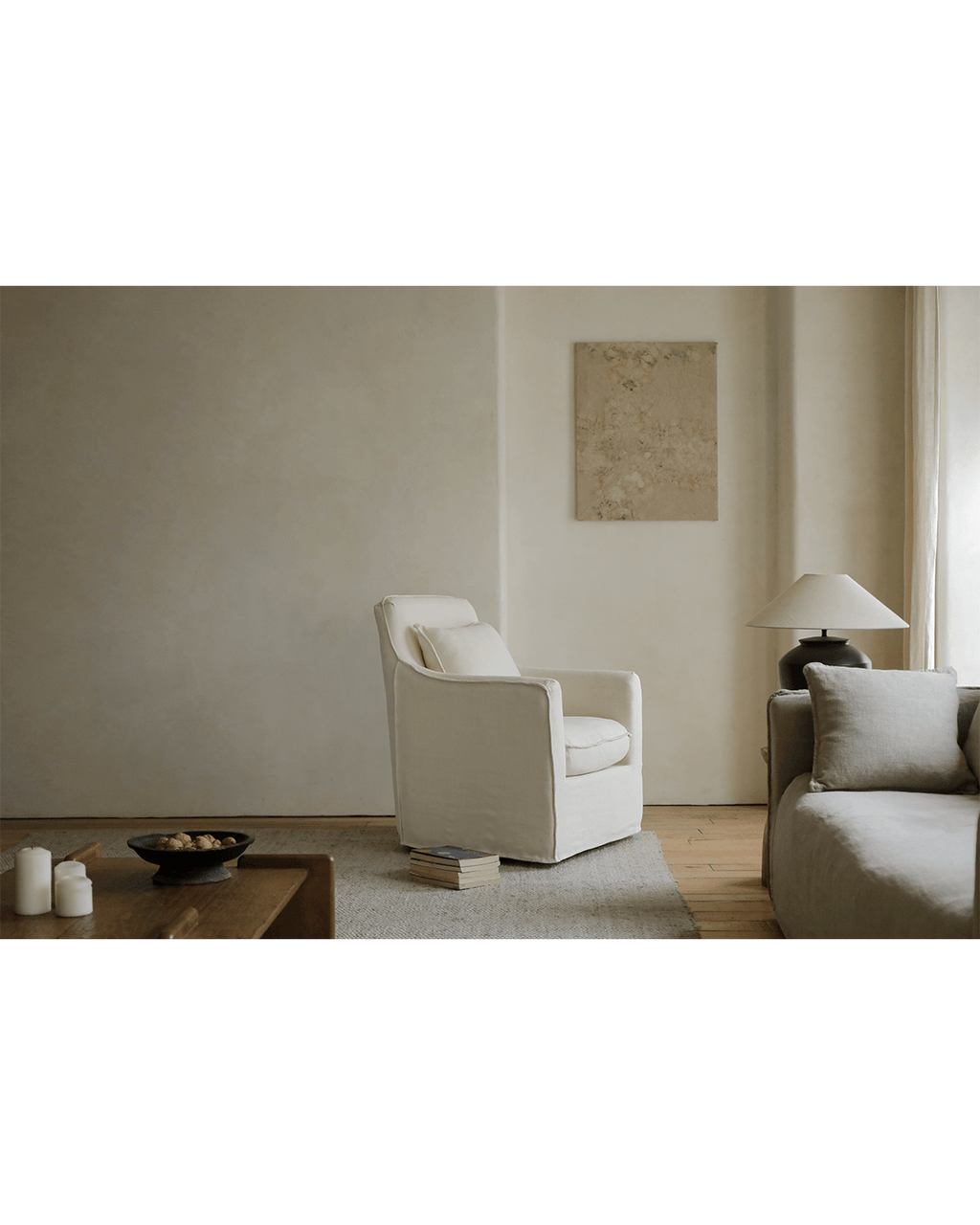 Fauteuil recouvert de tissu Sola