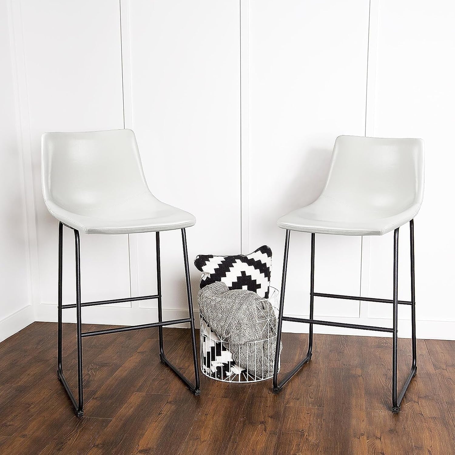 Tabourets de bar Bossin 18/26/30 pouces, tabourets de bar à hauteur de comptoir avec dossier, tabourets modernes en cuir PU, chaise de salle à manger avec repose-pieds