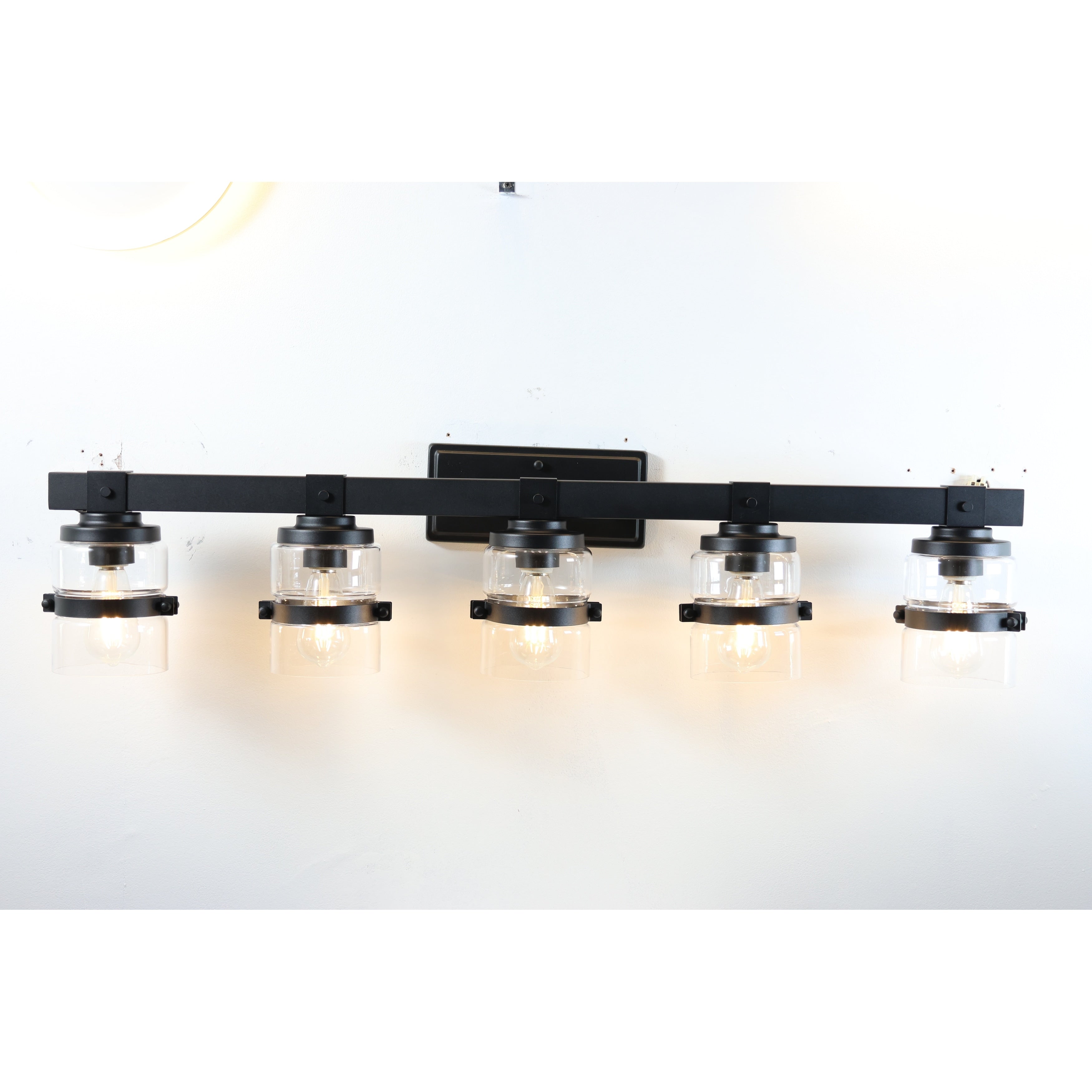 Applique murale de salle de bain ExBrite Farmhouse à 3 lumières, en fer noir à intensité variable