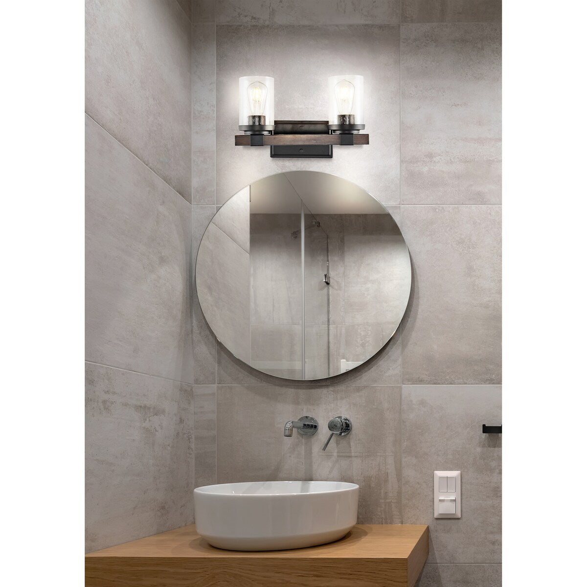 Applique murale à LED style rustique en fer et verre grainé, par JONATHAN Y