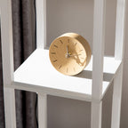 Lampadaire HOMCOM avec étagères, double éclairage, lampe sur pied moderne et haute, avec abat-jour en tissu (ampoule non incluse)