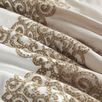 Ensemble de couette en microfibre brodée Madison Park Vera 8 pièces