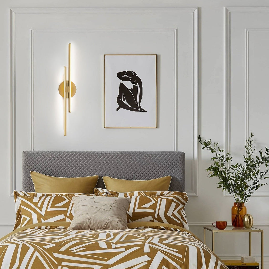 Applique murale linéaire minimaliste en métal à 2 lumières à LED et intensité variable