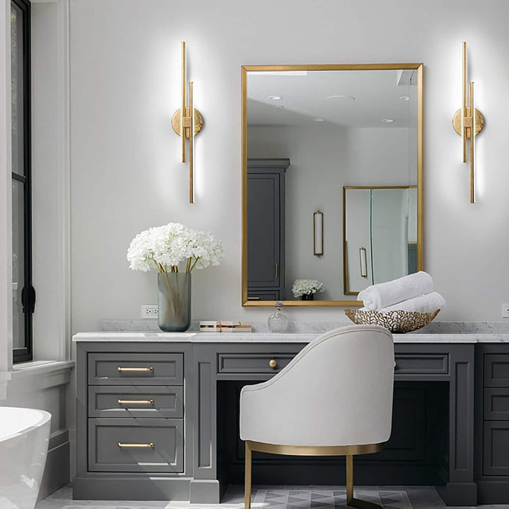 Applique murale linéaire minimaliste en métal à 2 lumières à LED et intensité variable