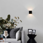 Applique murale moderne LED étanche en aluminium avec faisceau réglable 10 W 4 000 K Blanc froid pour intérieur et extérieur