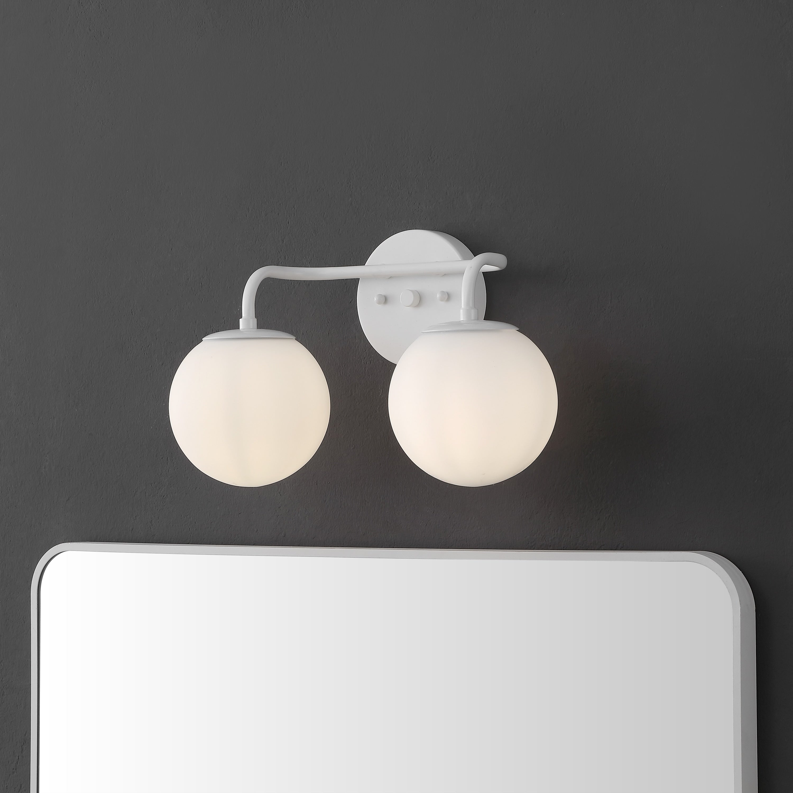 Luminaire de coiffeuse moderne à LED en métal et verre dépoli, par JONATHAN Y