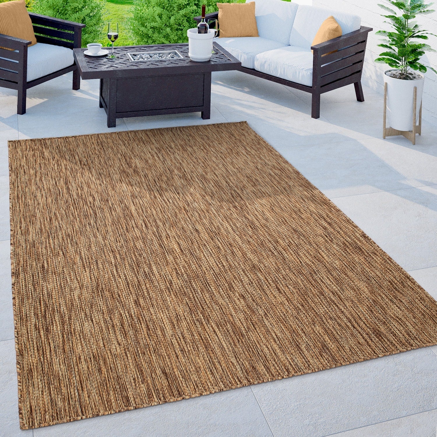 Tapis d'extérieur imperméable et varié pour patio
