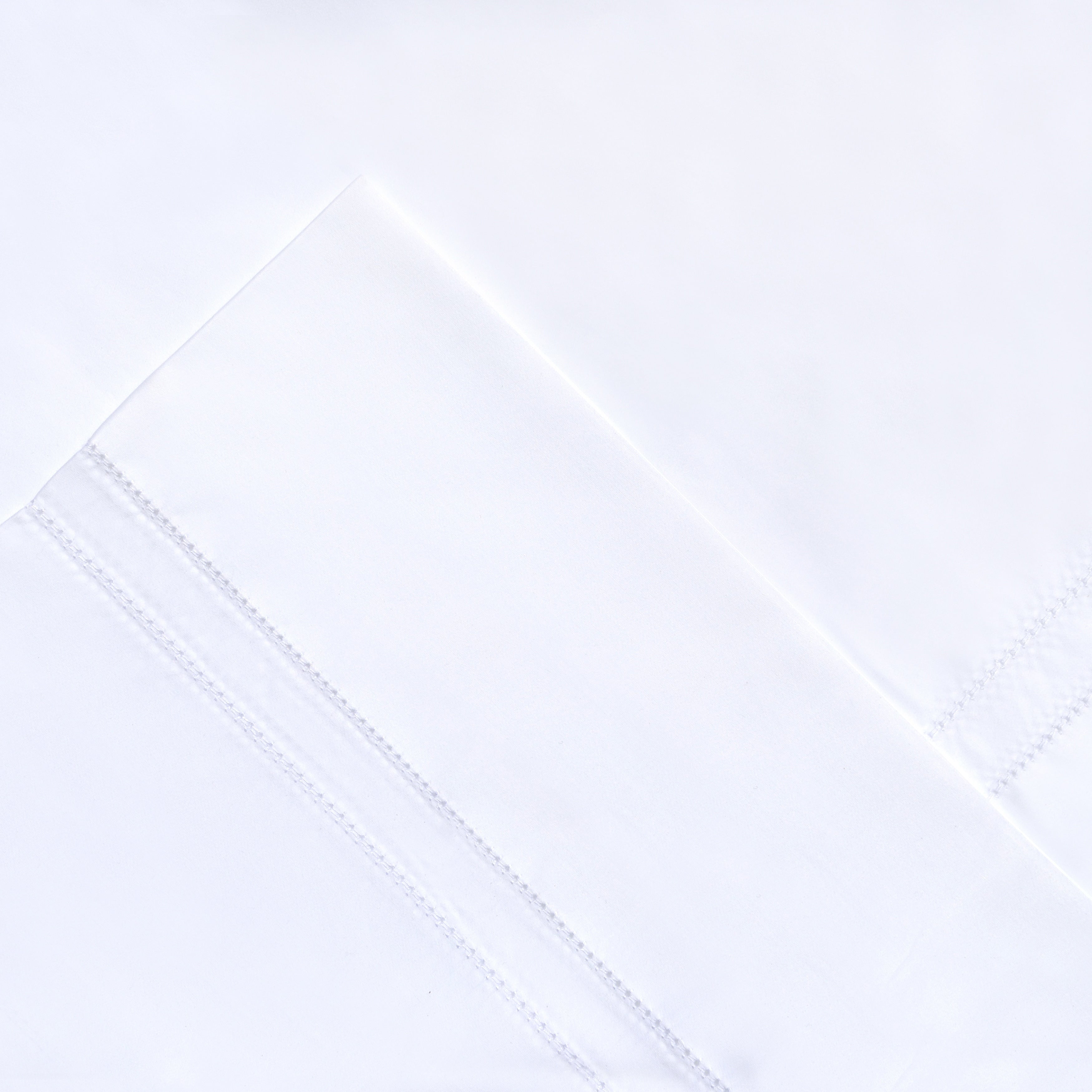 Parure de draps Pointehaven en coton à fibres longues 620 fils au pouce carré avec poche profonde