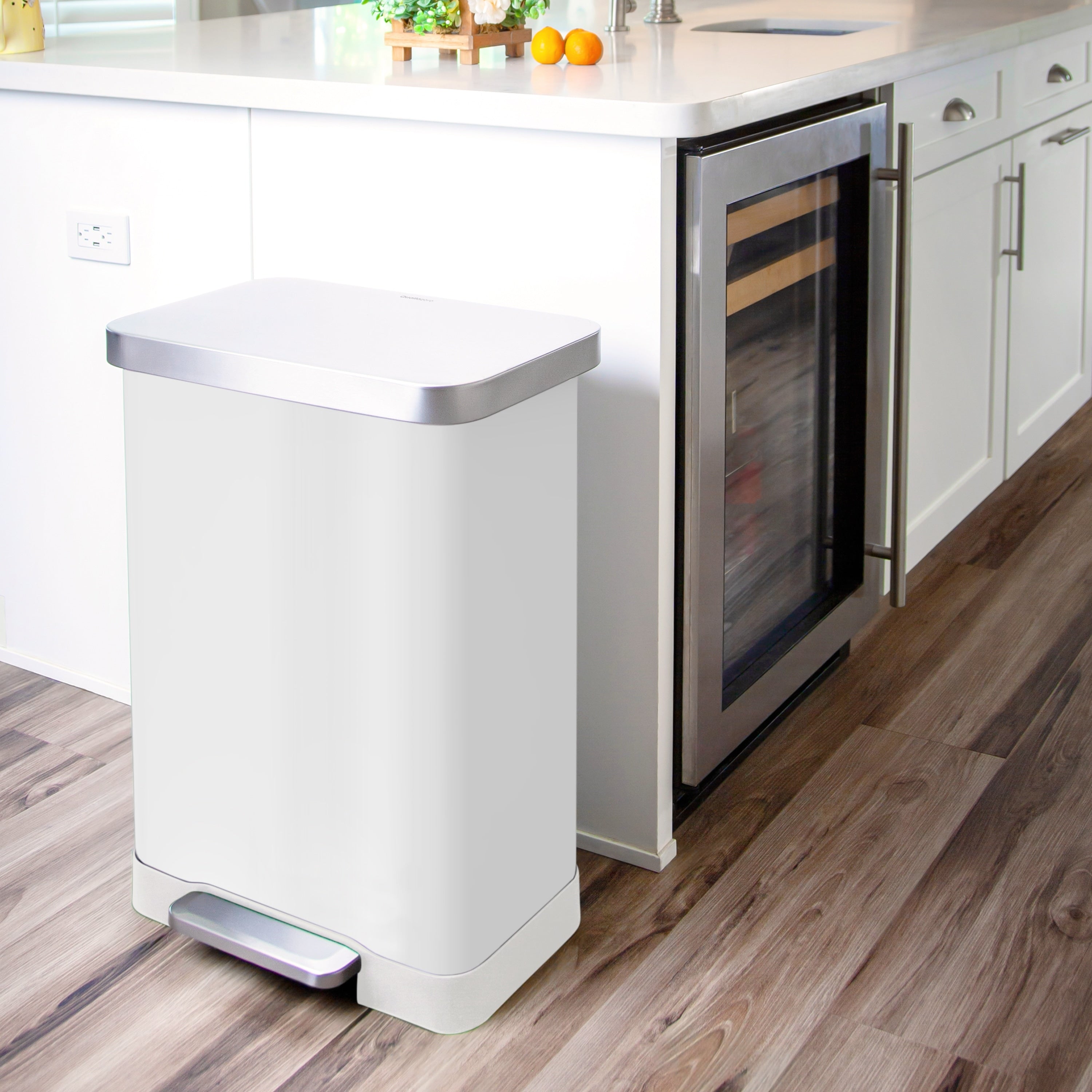 Poubelle rectangulaire à pédale Qualiazero 75 L / 20 gallons