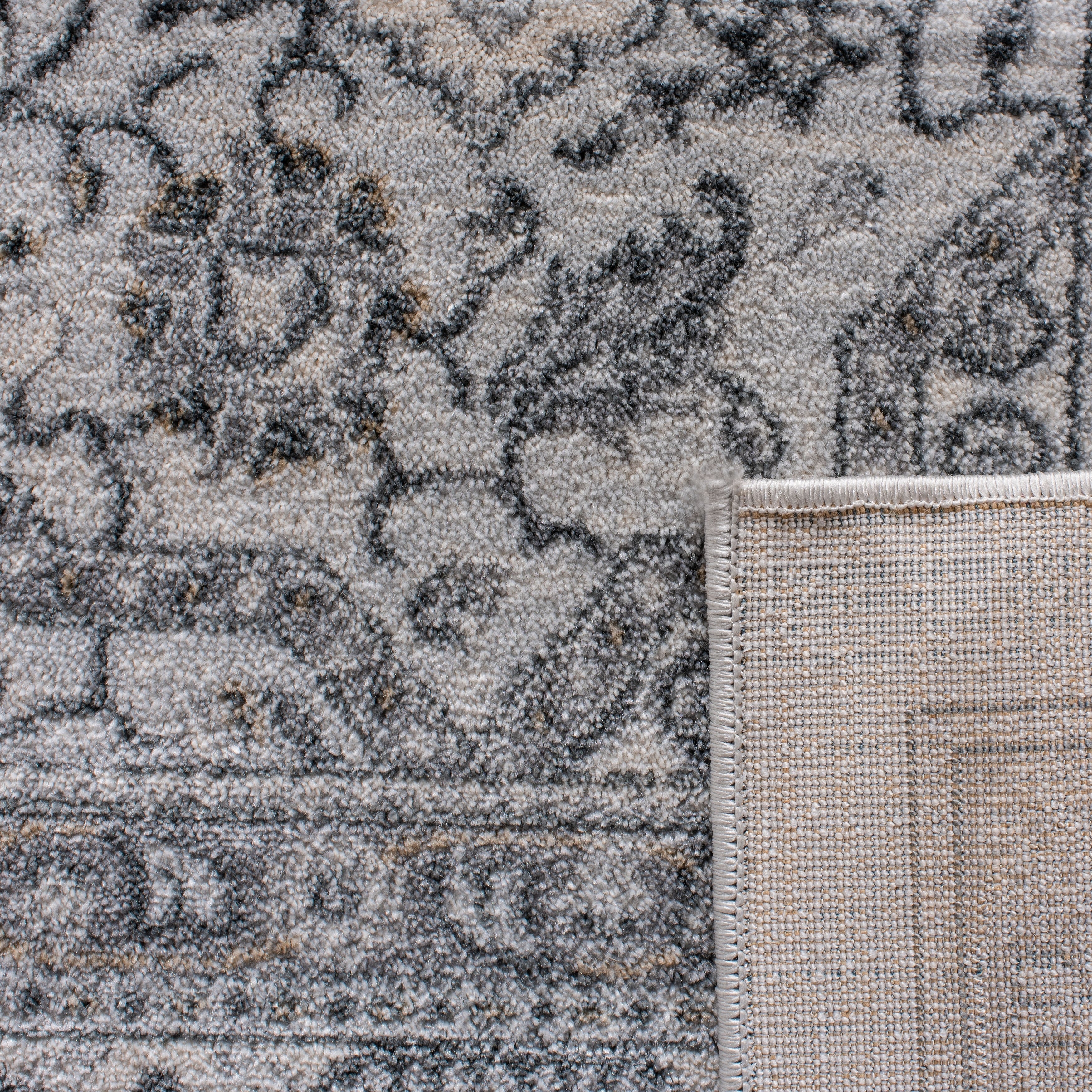 Tapis oriental traditionnel SAFAVIEH Isabella Roxann