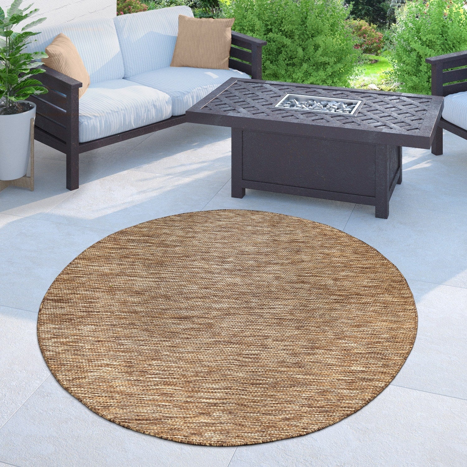 Tapis d'extérieur imperméable et varié pour patio