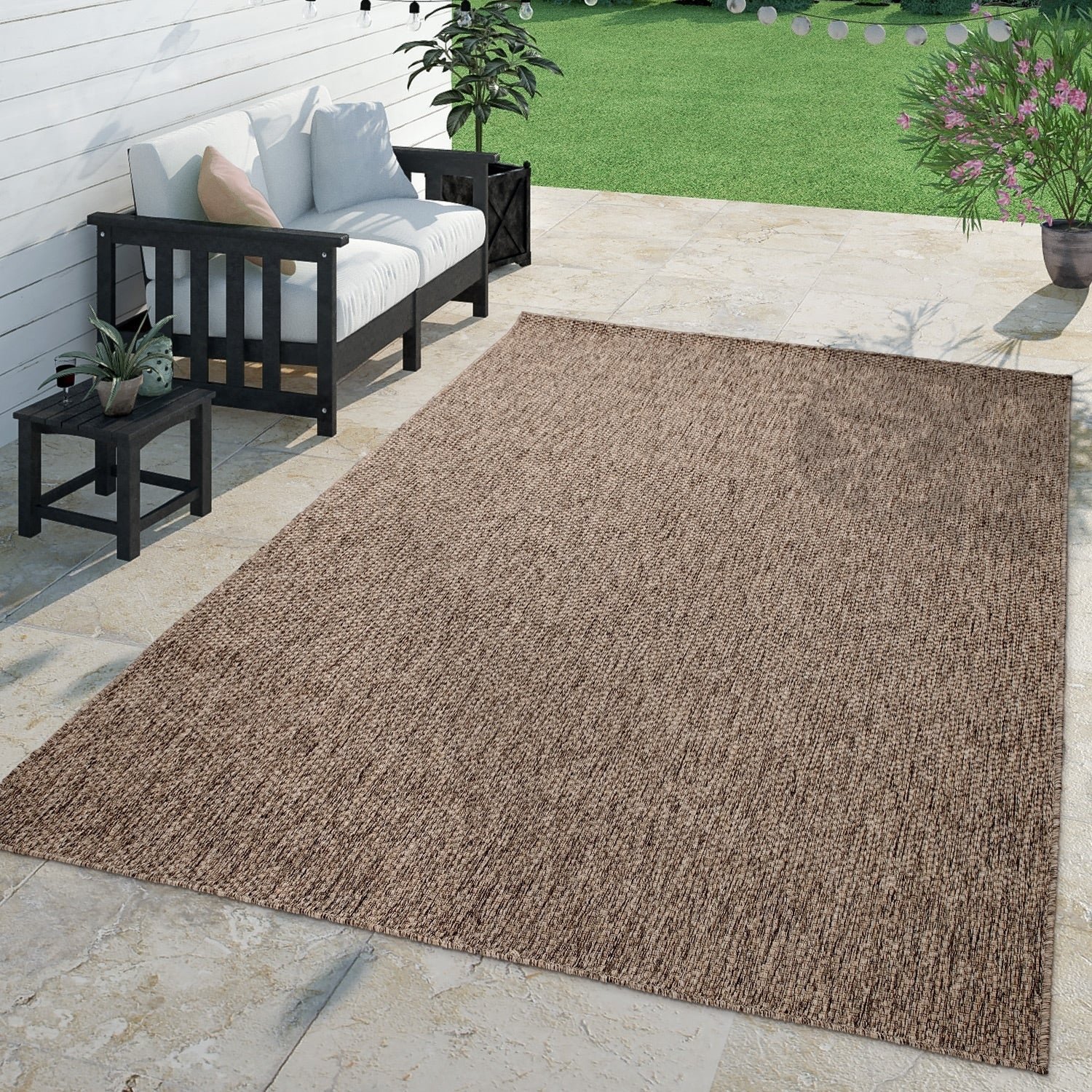 Tapis d'extérieur imperméable et varié pour patio
