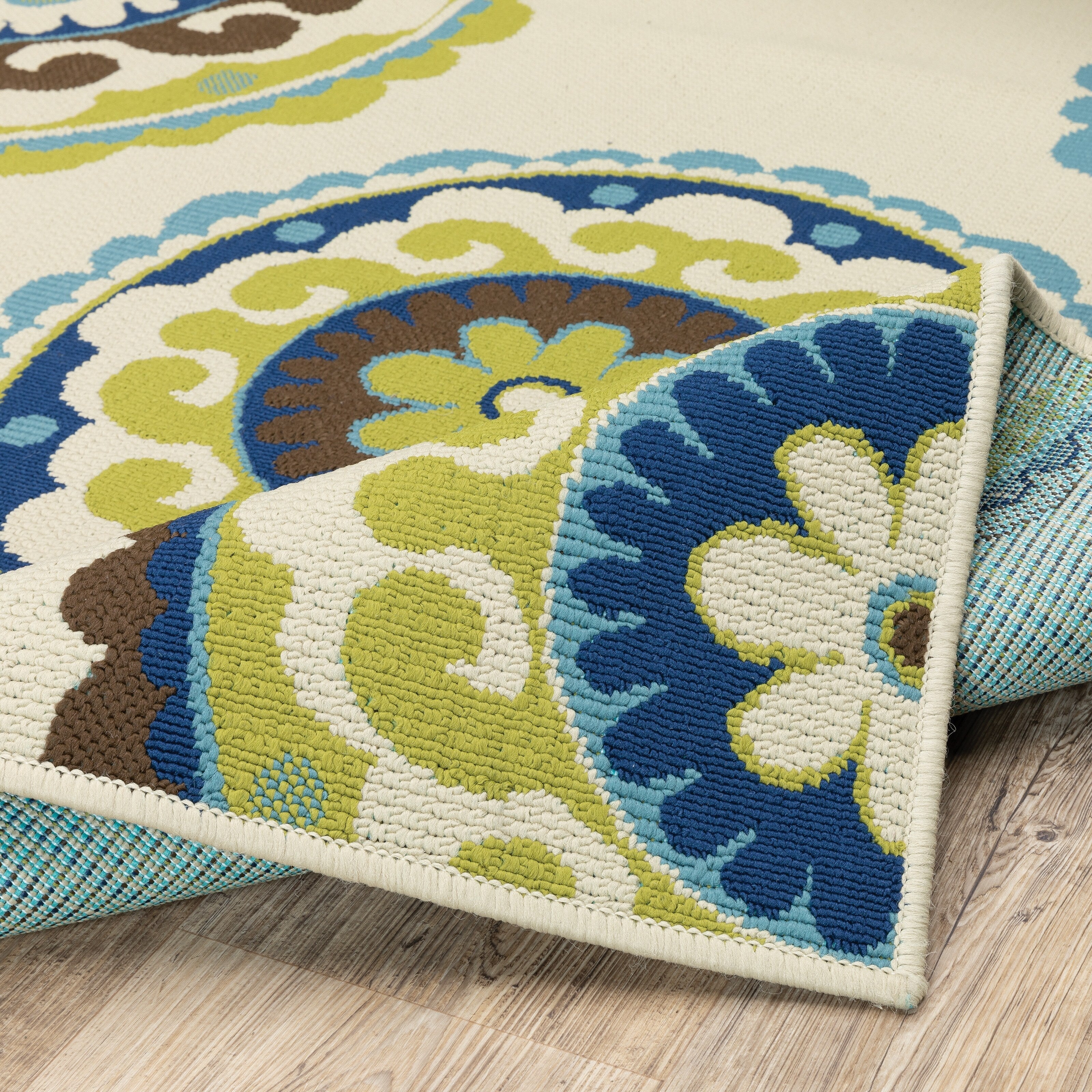 Tapis d'intérieur/extérieur à médaillons floraux Vista Home Catalina--