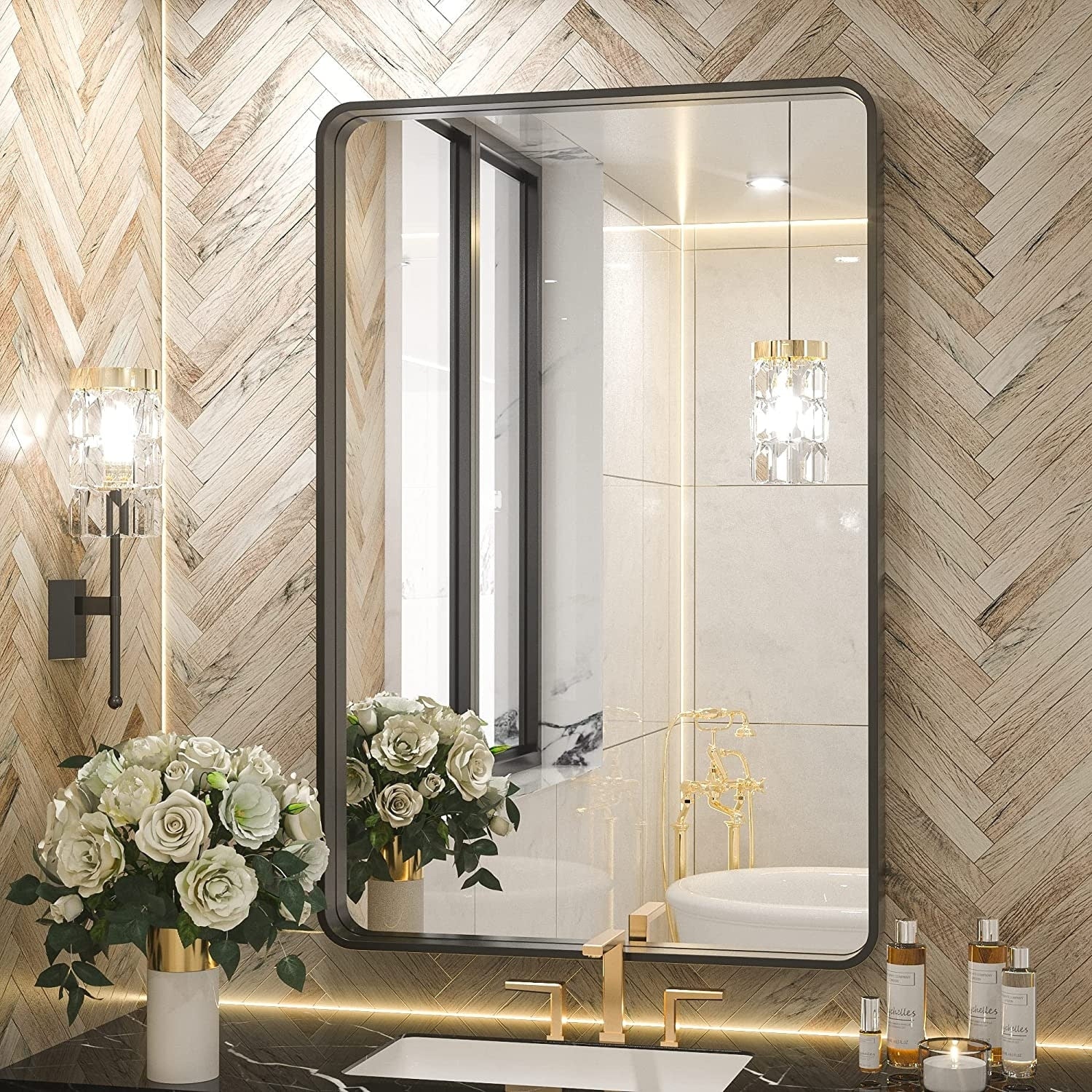 Miroir de salle de bain mural moderne avec cadre en métal TETOTE