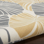 Tapis d'intérieur/extérieur moderne botanique Waverly Sun N' Shade