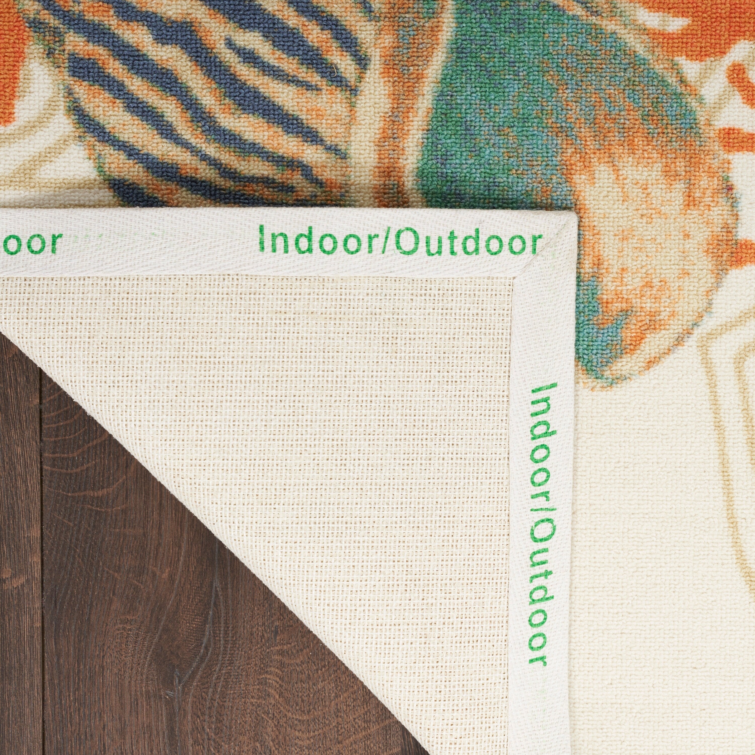 Tapis d'intérieur et d'extérieur Waverly Sun &amp; Shade Shore Thing à motif de coquillages tropicaux et floraux