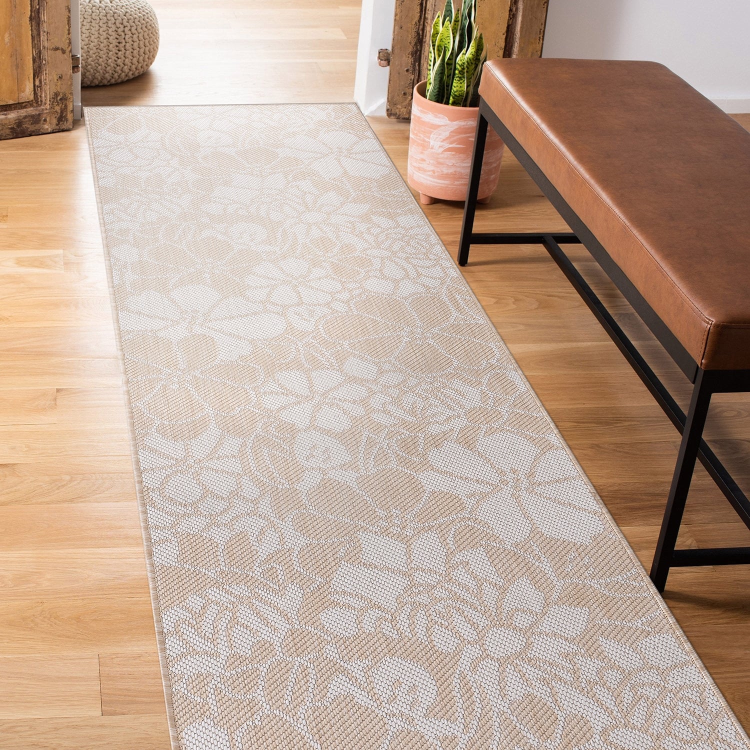 Tapis d'intérieur/extérieur texturé à motif floral moderne World Rug Gallery