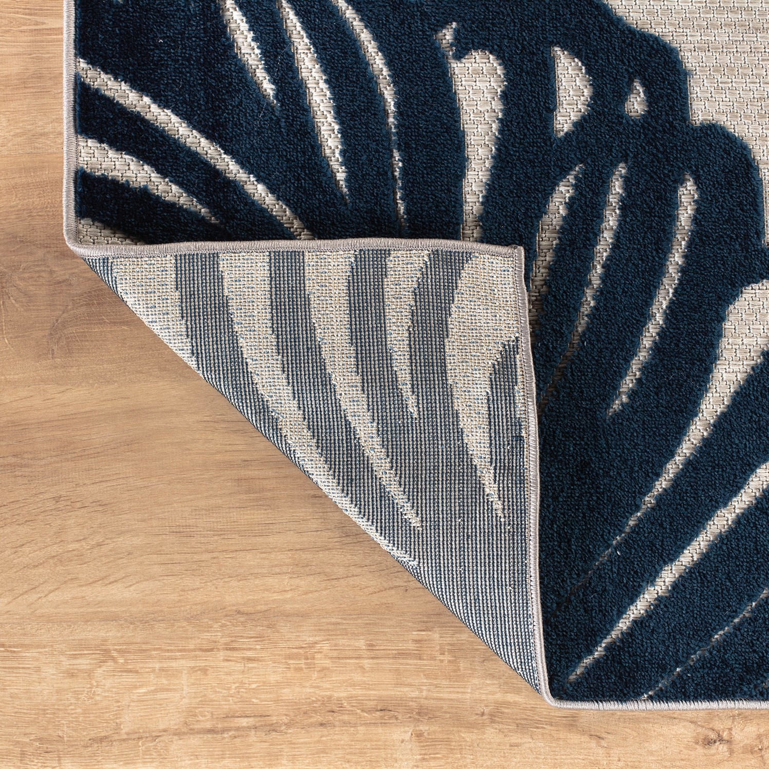 Tapis d'intérieur/extérieur moderne à motif floral tropical World Rug Gallery