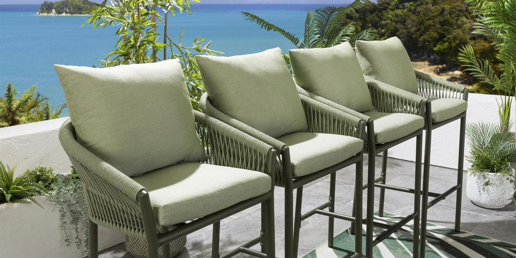 4 tabourets de bar de jardin Cole en aluminium vert