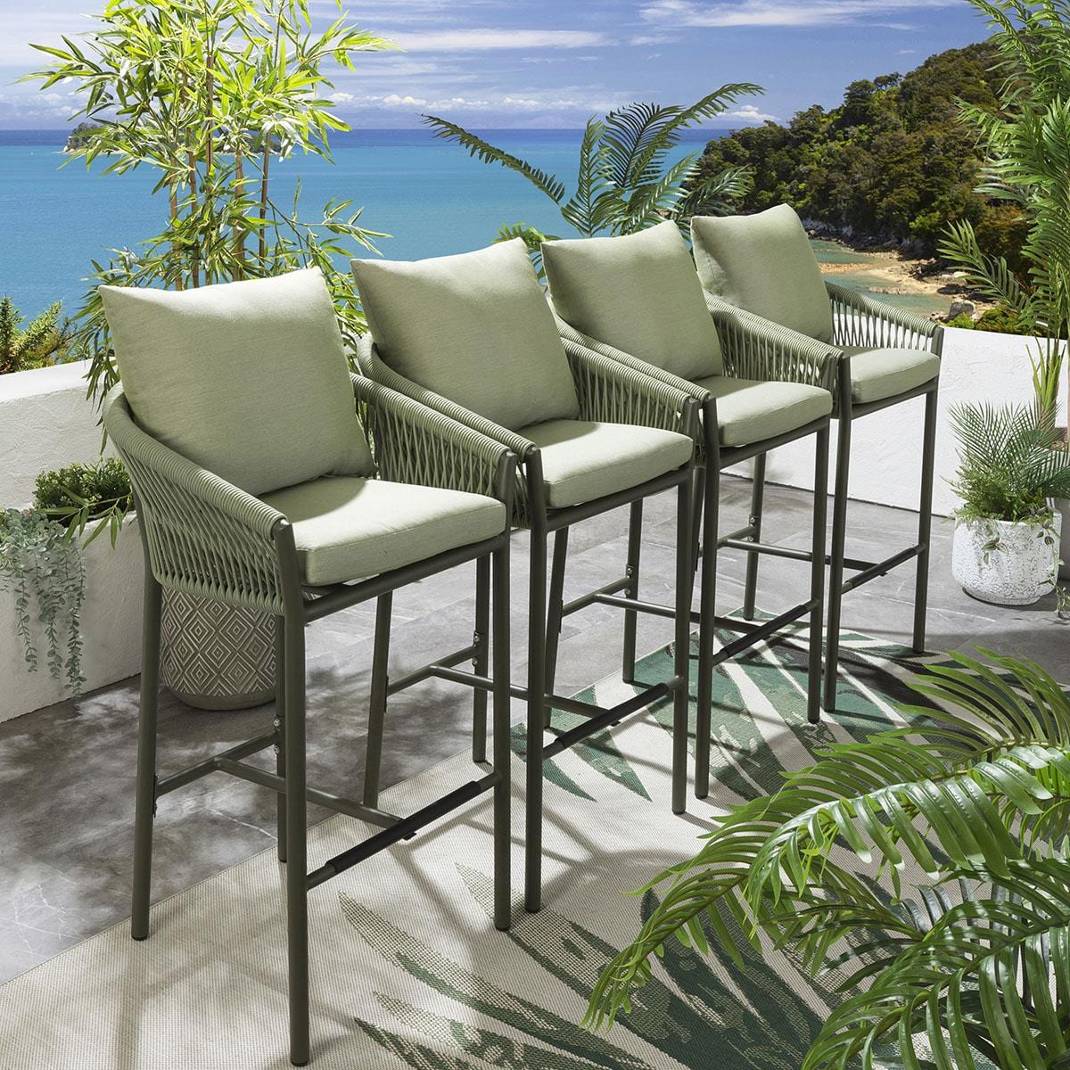 4 tabourets de bar de jardin Cole en aluminium vert