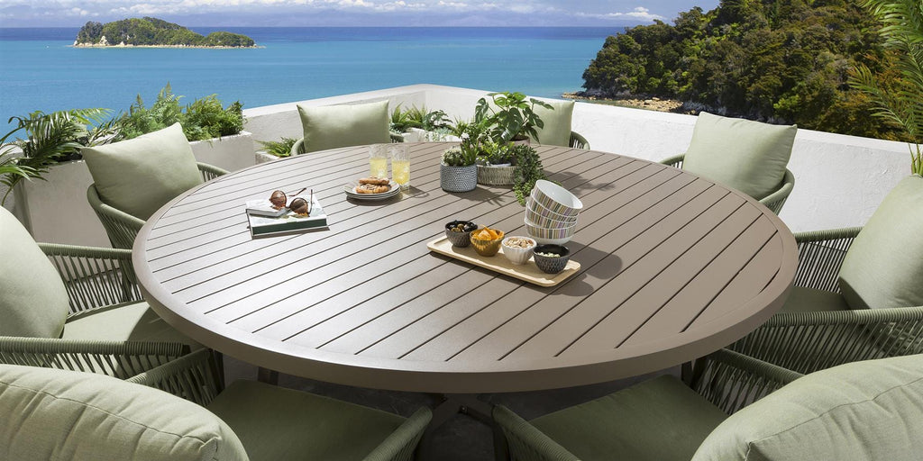 Ensemble de salle à manger d'extérieur rond Cole 8 places en aluminium vert et beige