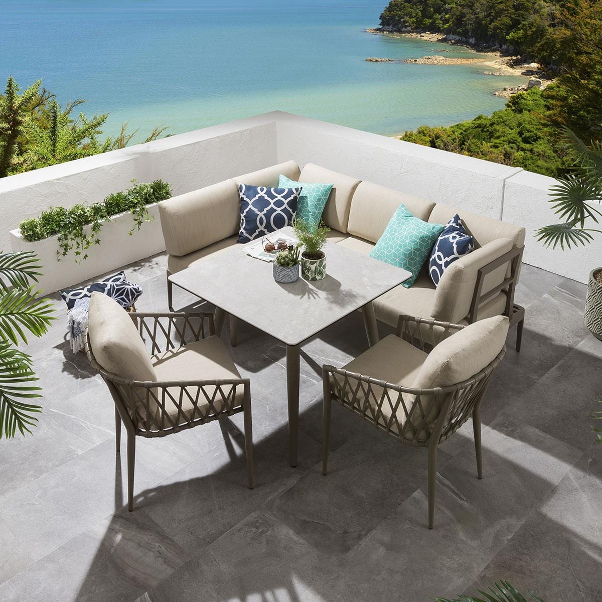 Ensemble de salle à manger de jardin extérieur Ada 6 places en céramique et aluminium beige L1