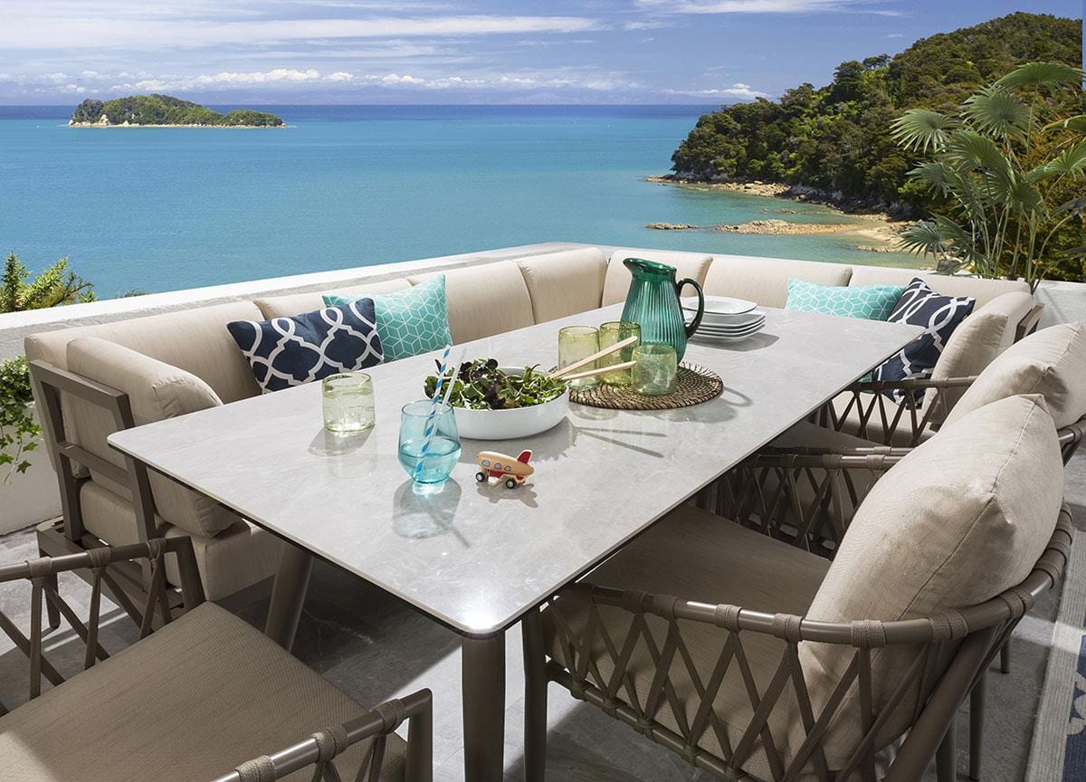 Ensemble de salle à manger de jardin extérieur Ada 8 places en céramique et aluminium beige L4