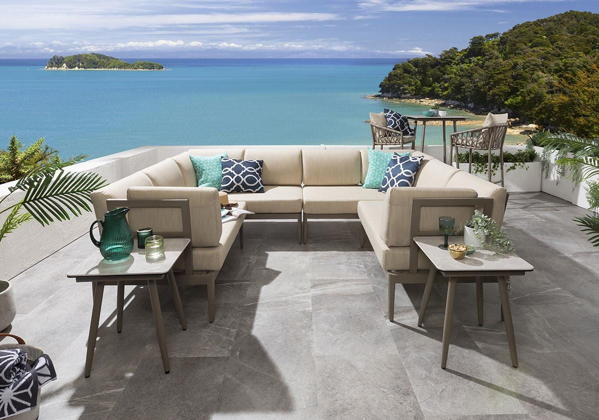 Ensemble canapé d'angle de jardin modulaire en forme de U Ada avec tables d'appoint, beige, 246 x 196 cm, U1