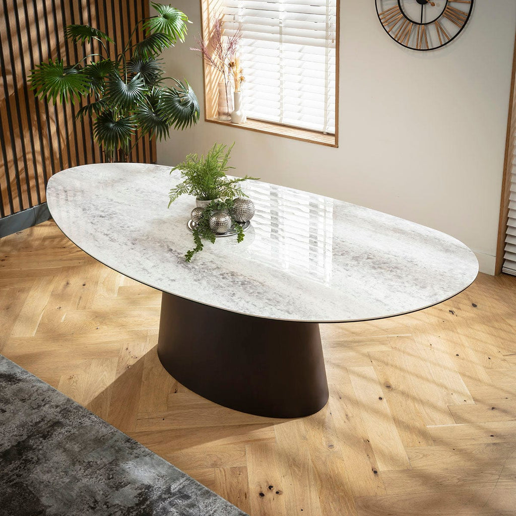 Table de salle à manger ovale Ashford 8 places en céramique effet marbre, gris noyer, 240 x 120 cm